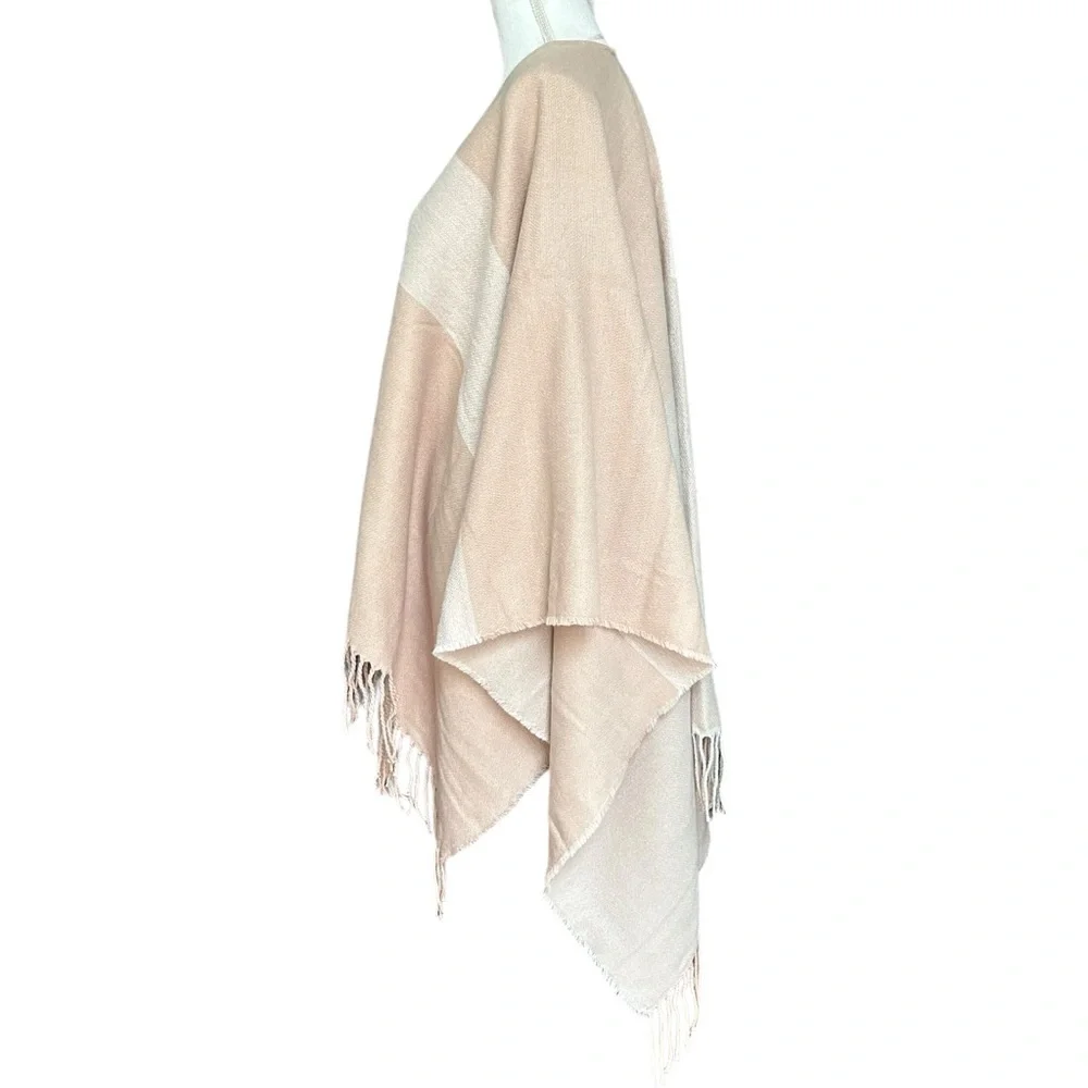 Soia & Kyo Women's Miku Scarfigan Wrap with Fringe‎ Fab Fit Fun Pink Plaid NEW